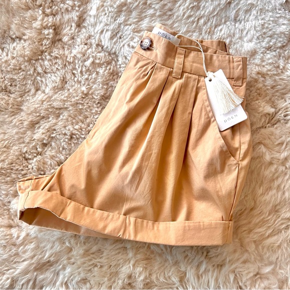 💋💛🌞DÔEN ‘Paige’ Bloomer Pleated Short Fieldstone Tan 0 (23/24)💋 - Picture 2 of 12